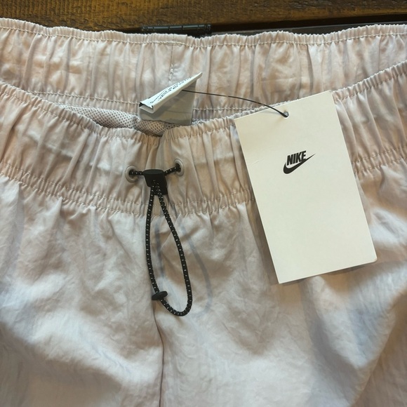Nike Shorts NWT - Picture 8 of 8